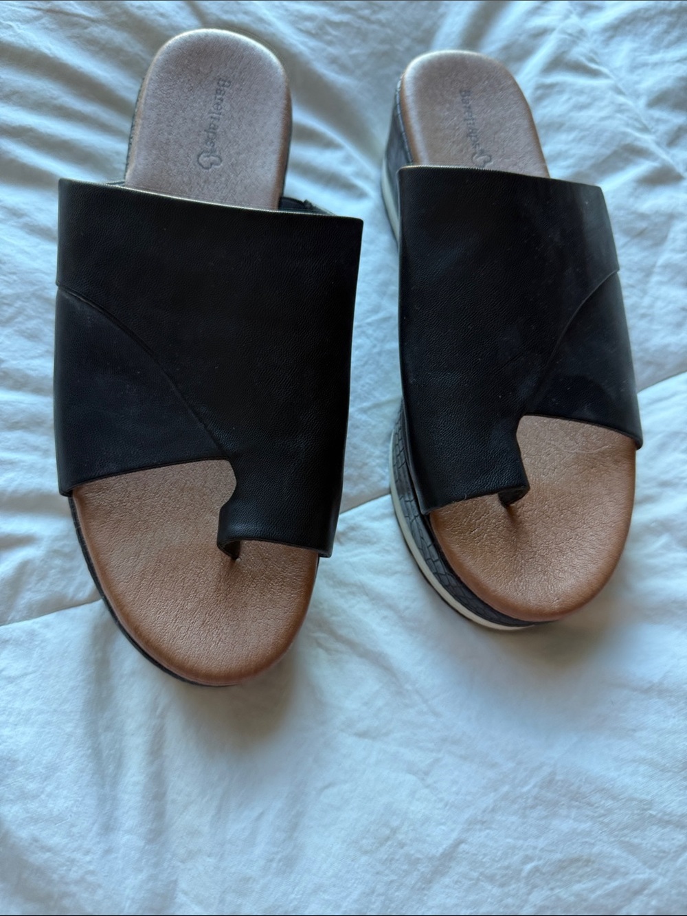 BareTraps Black and Brown Slide Sandals